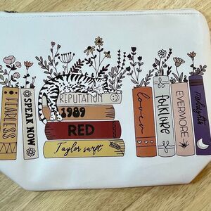 Cat & Books Clutch Bag – Cozy Napping Cat Design